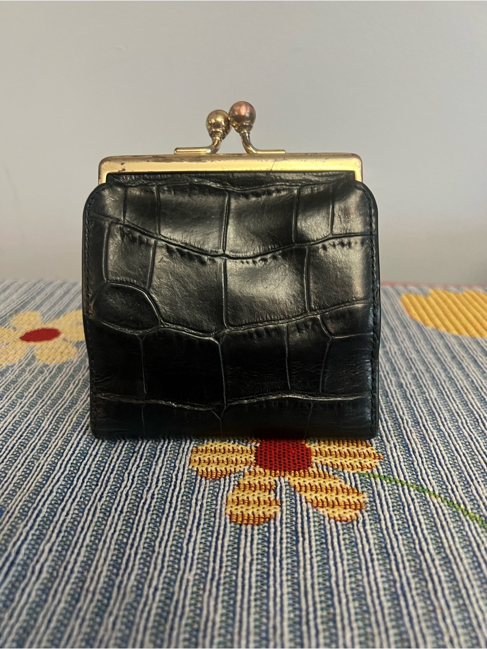 Coach Black Croc-Embossed Leather Wallet with Kiss-Lock - Picture 3 of 13